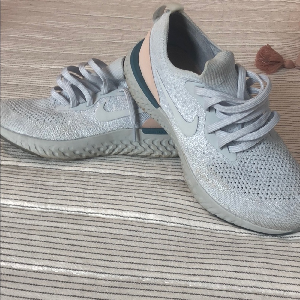 Women’s Nike epic react size 7